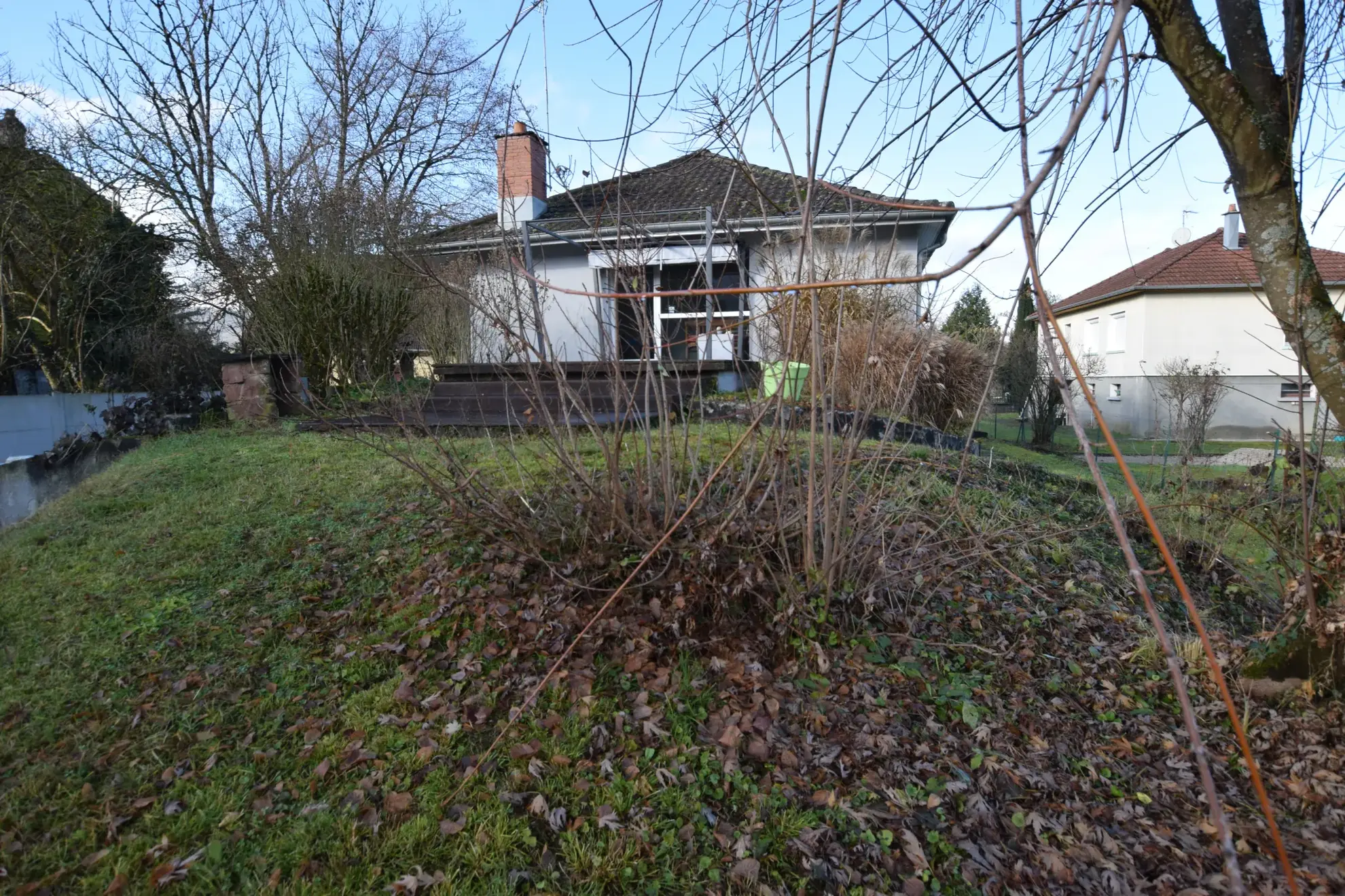 Maison atypique et lumineuse à Mathay avec jardin et garage - 3 chambres 