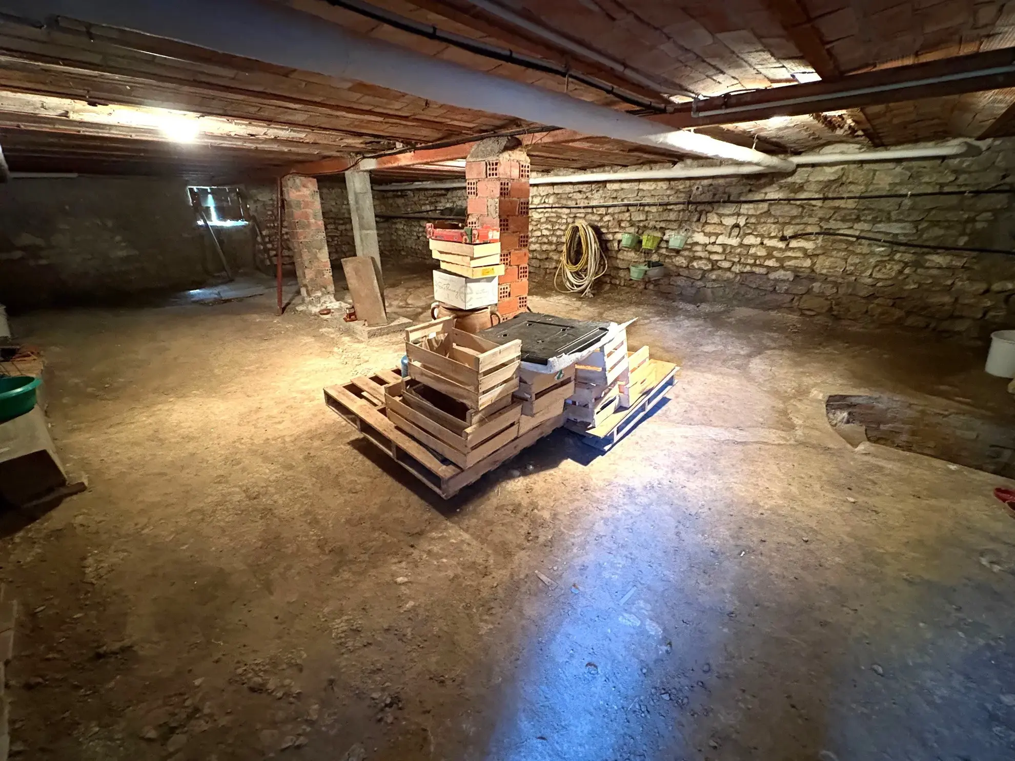 Maison spacieuse avec vue à Premery – 139 000 € 