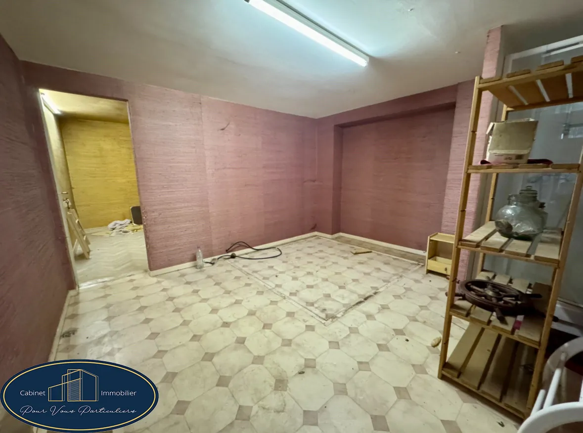 Maison de caractère à Raismes avec potentiel de rénovation et studio indépendant 