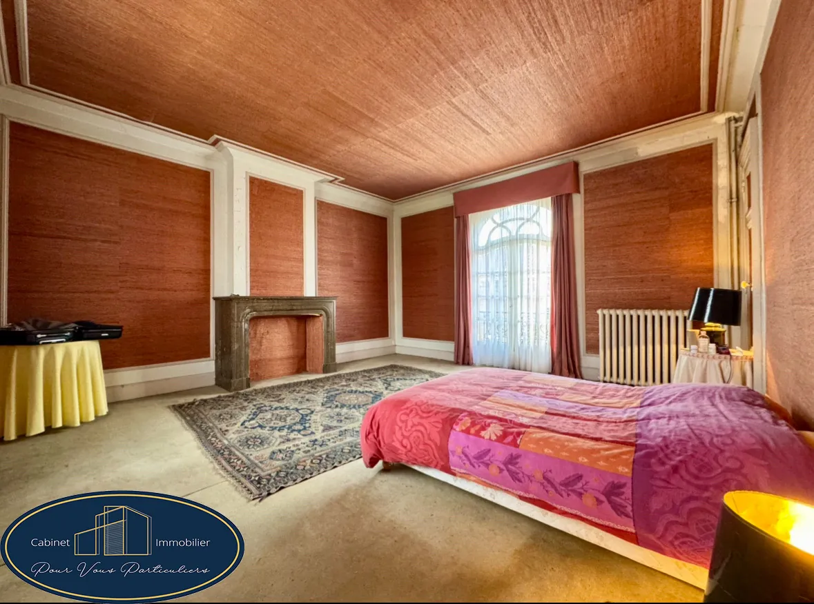 Maison de caractère à Raismes avec potentiel de rénovation et studio indépendant 