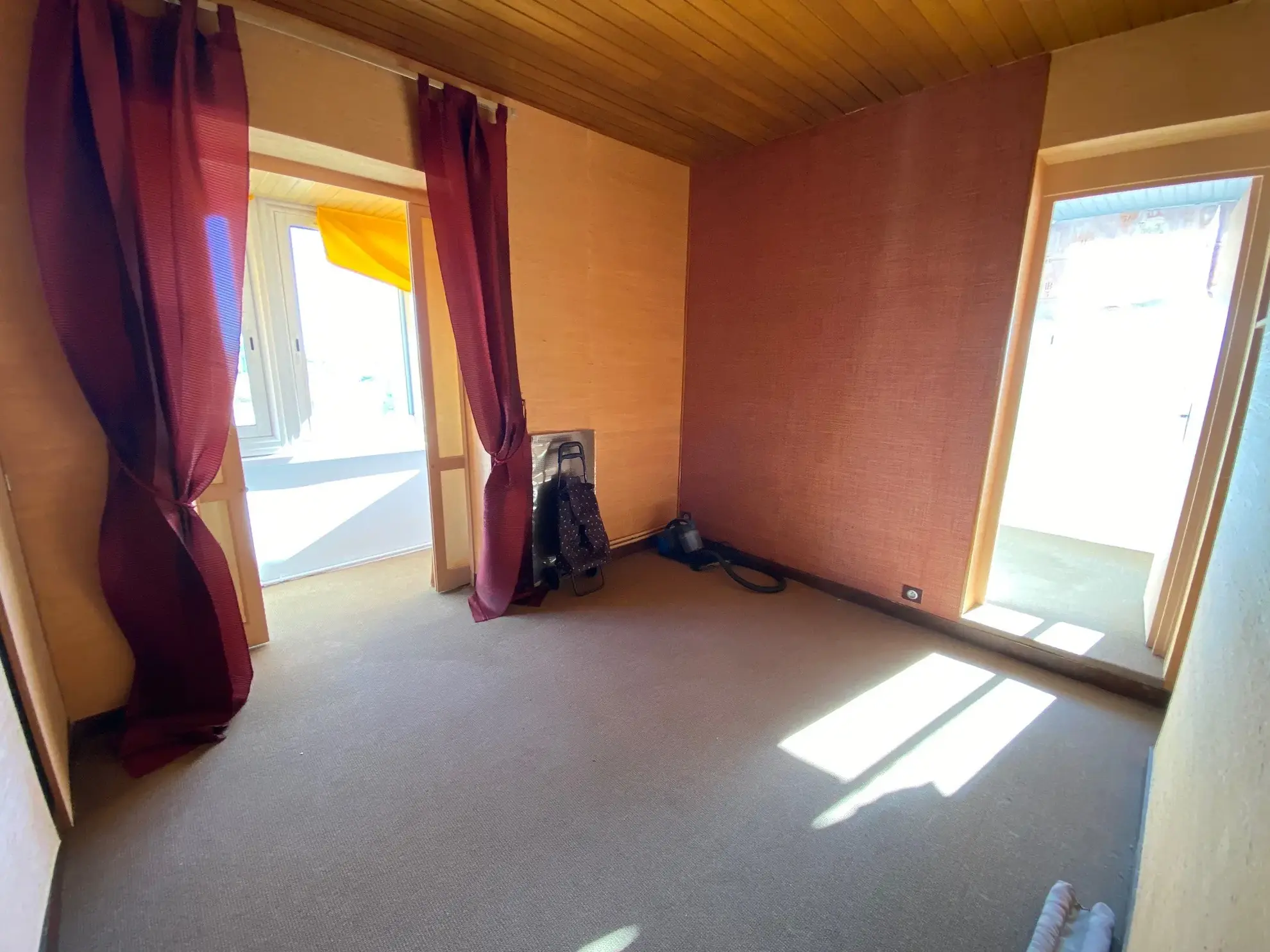 Grand appartement T2 avec vue imprenable à Nîmes 