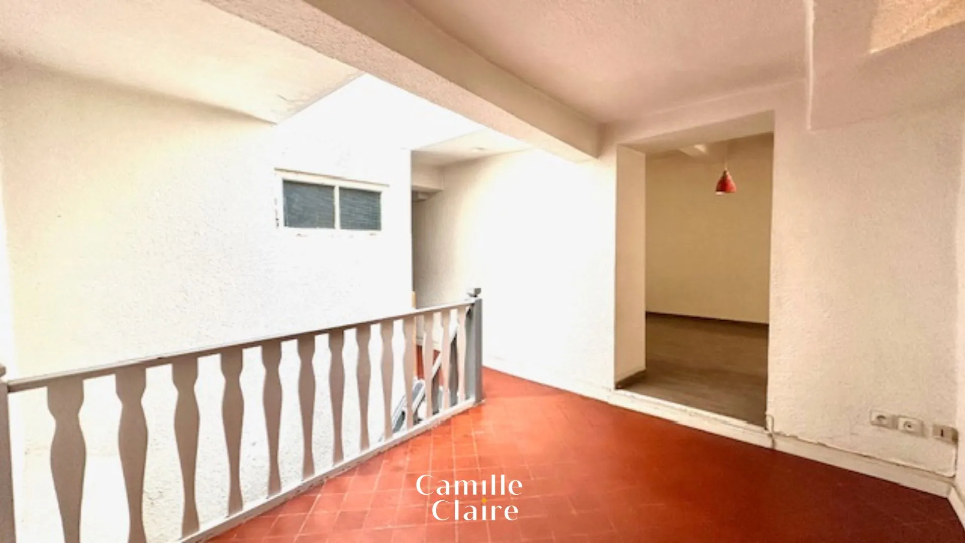 Charmante maison de village à Peynier avec cave et combles aménageables