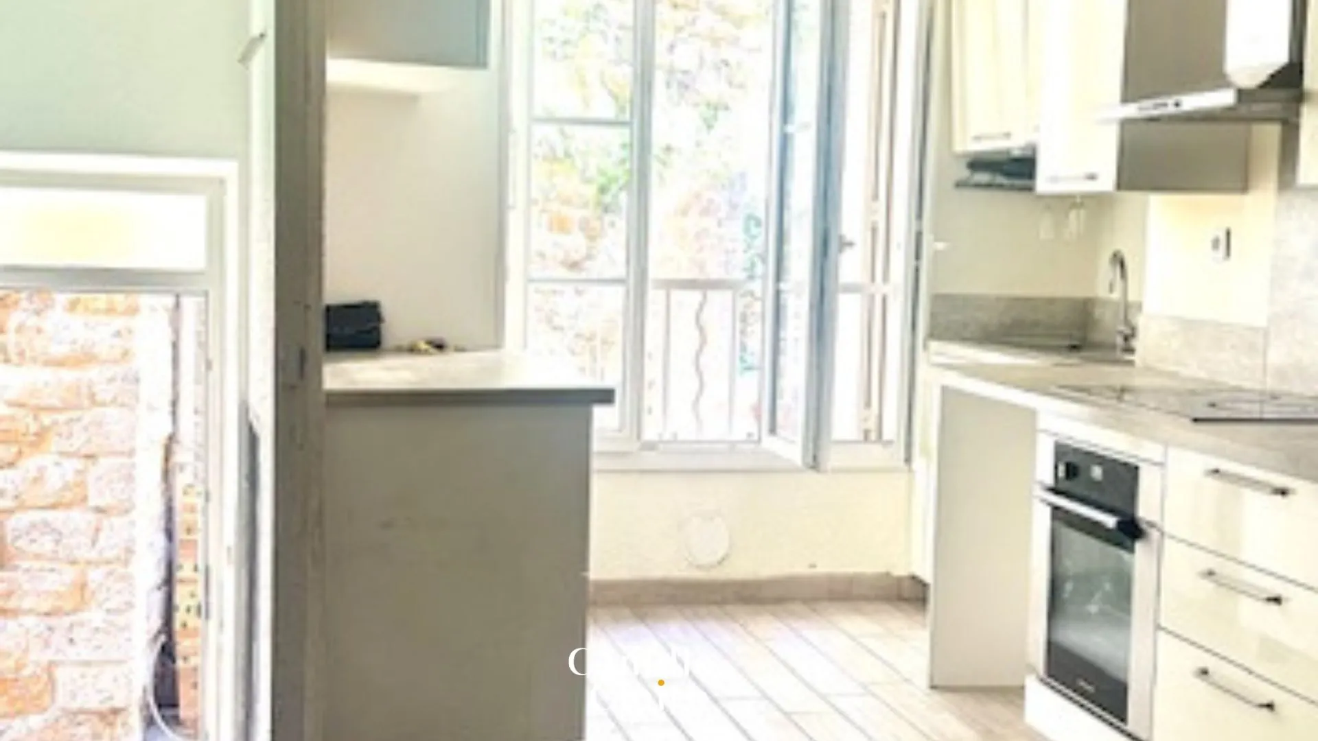 Charmante maison de village à Peynier avec cave et combles aménageables 