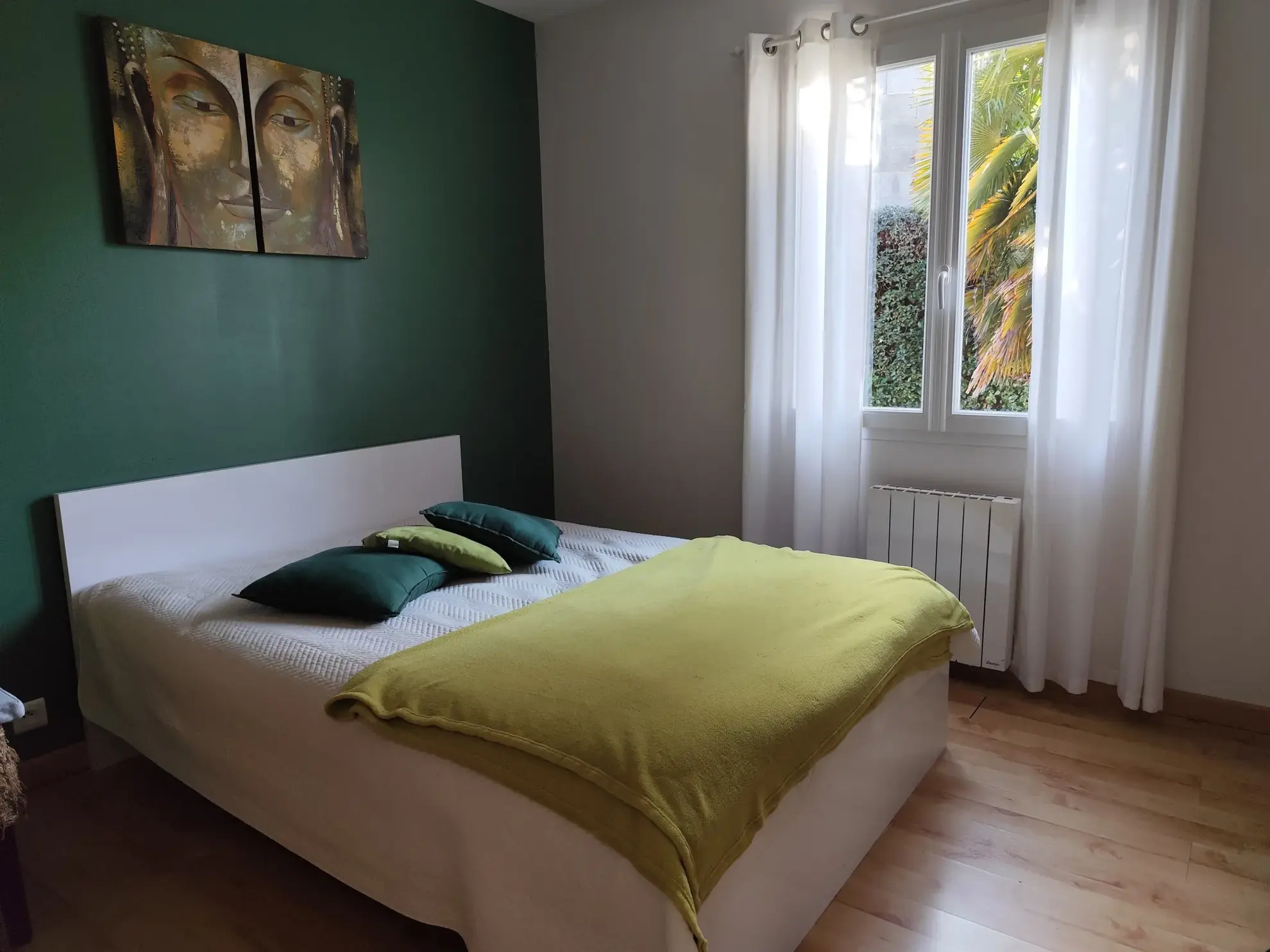 Maison moderne avec suite parentale, jardin et garage à Crosmières, parfait refuge cocooning 