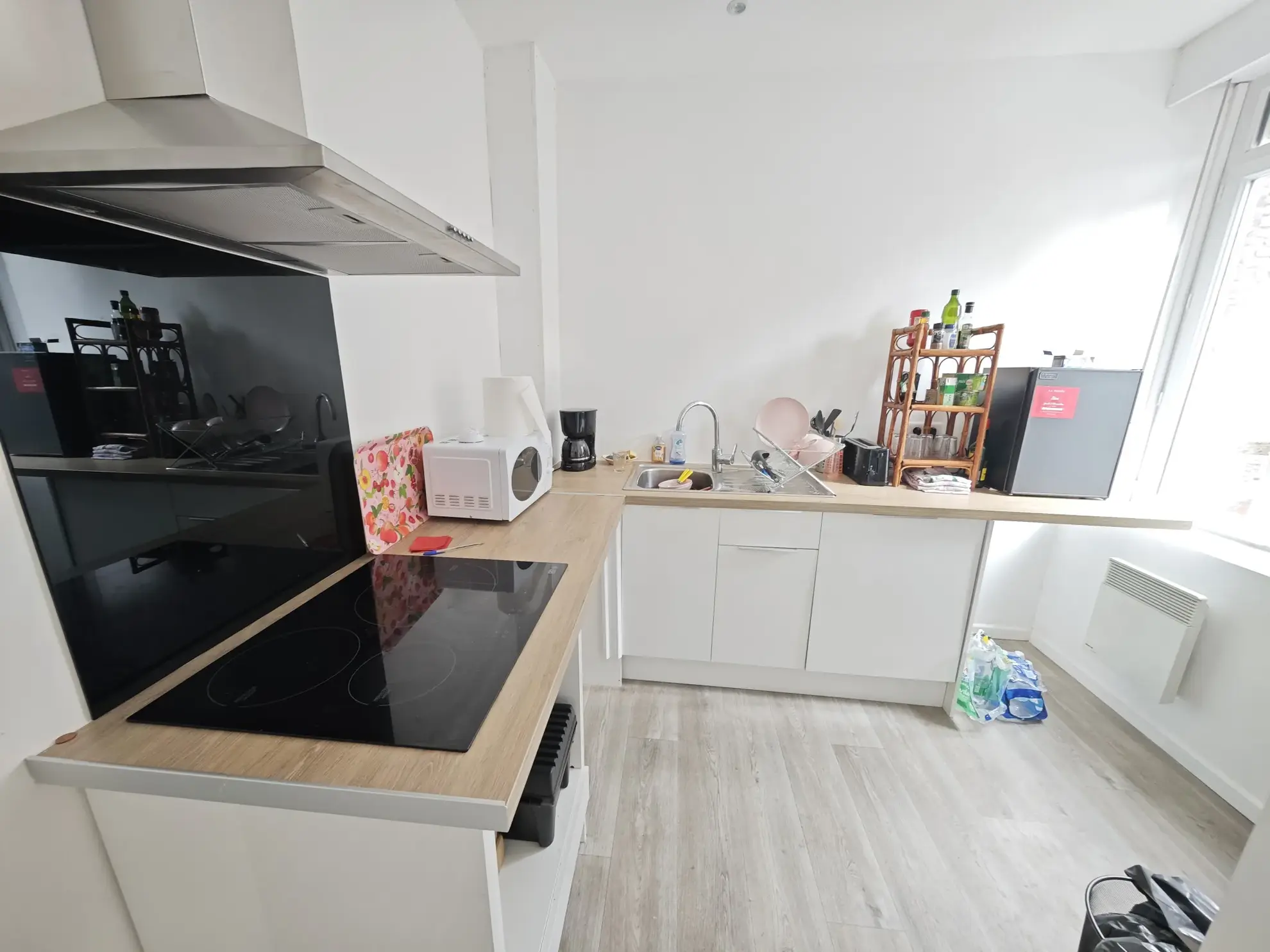 Fonds de commerce avec logement à Croix - Opportunité à saisir dans un secteur dynamique 