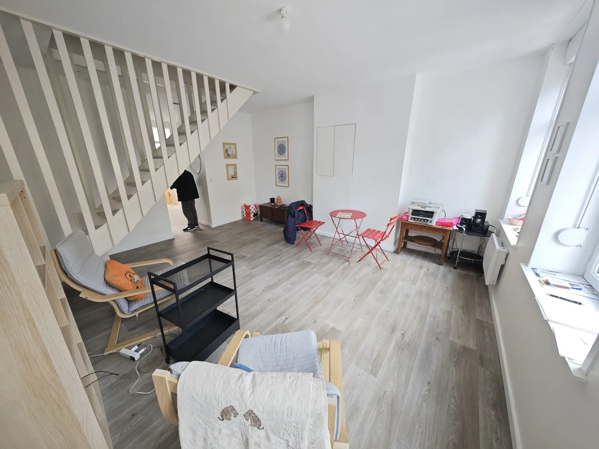 Fonds de commerce avec logement à Croix - Opportunité à saisir dans un secteur dynamique 