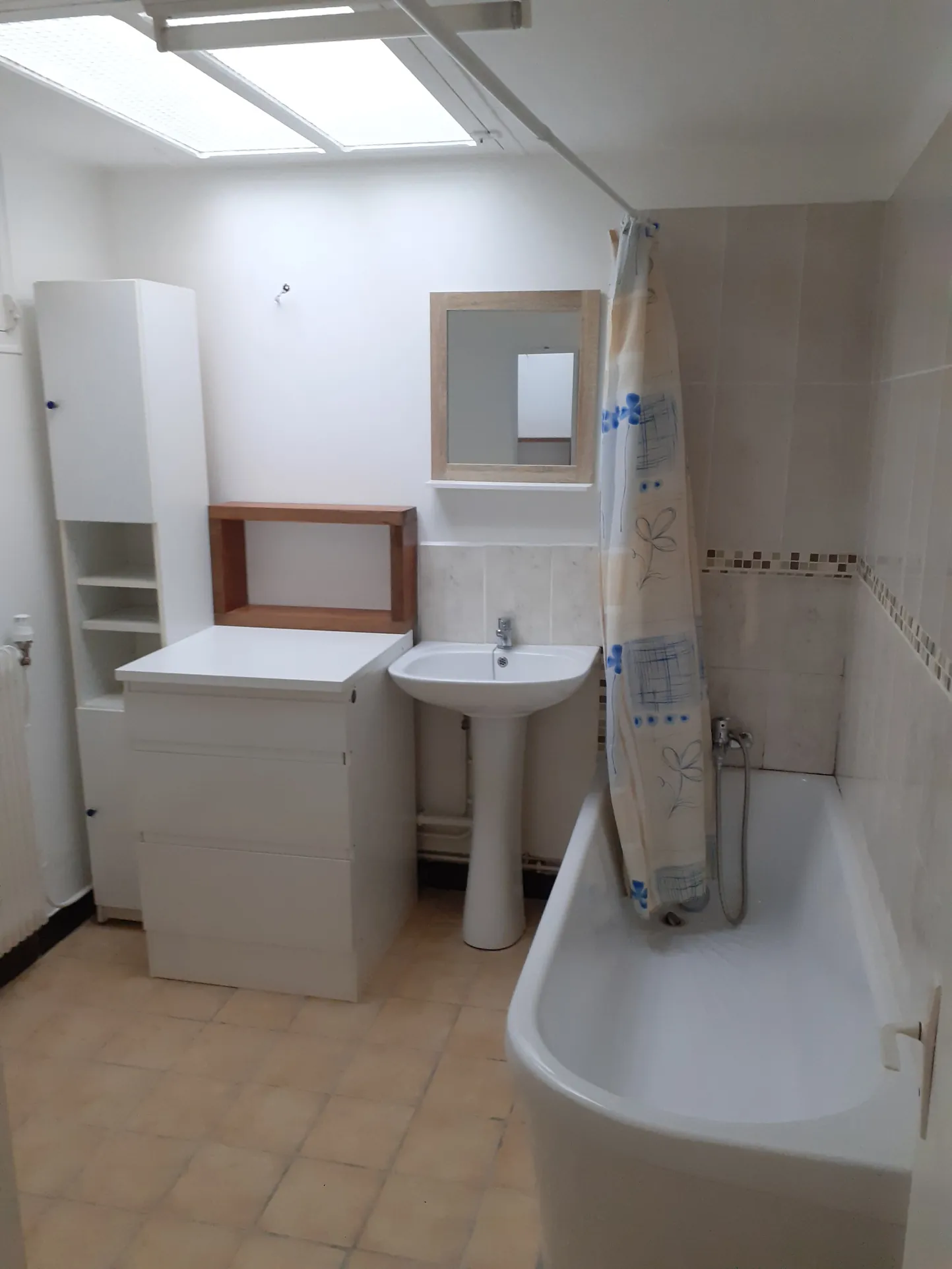 Immeuble de rapport à Corbie avec 4 logements générant 22 080 € par an 