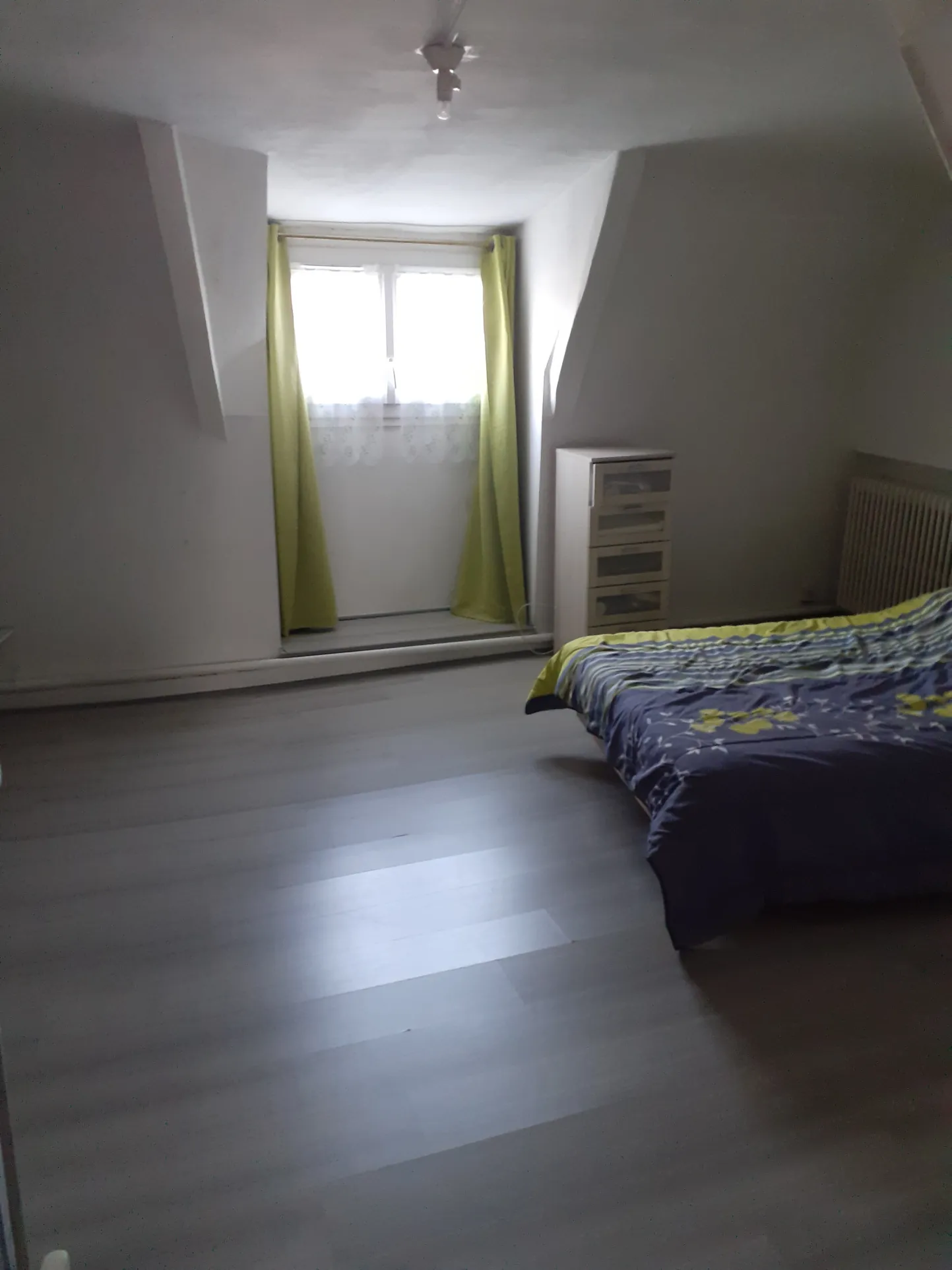 Immeuble de rapport à Corbie avec 4 logements générant 22 080 € par an 