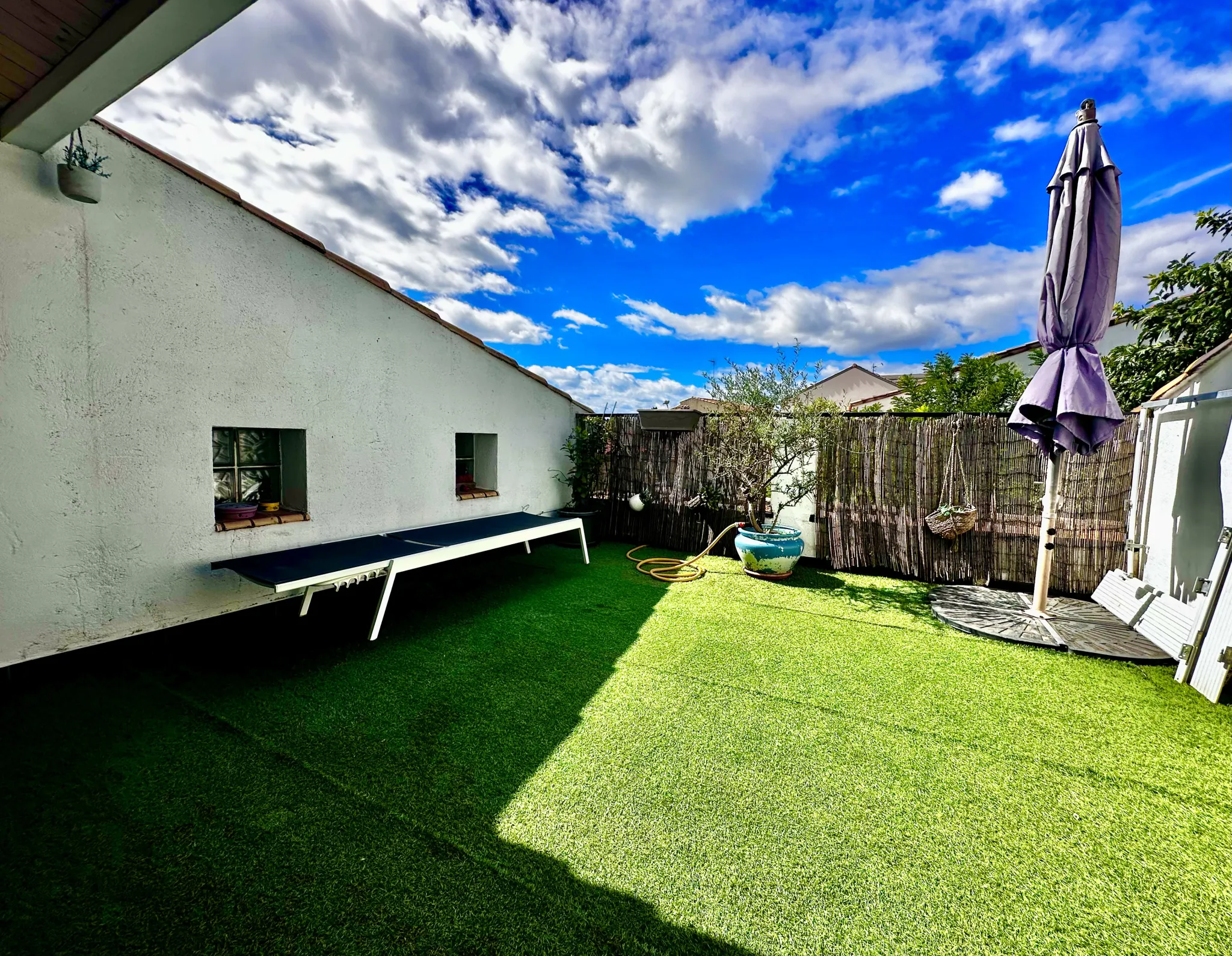 Charmante maison de village à Mireval avec terrasse et parking 