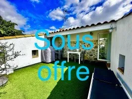 Charmante maison de village à Mireval avec terrasse et parking