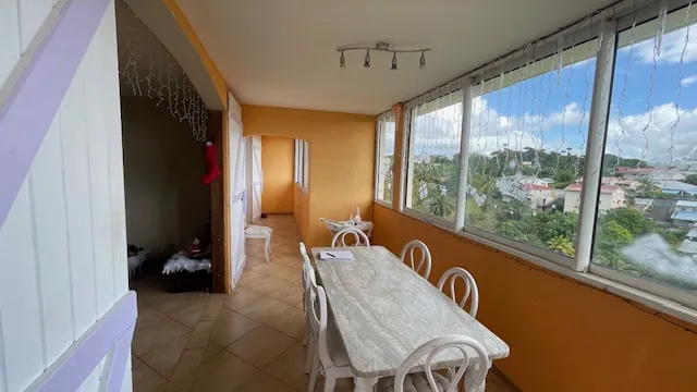 Appartement F5 à Fort-de-France en Vente - Ravine Vilaine, 122 m² avec Terrasse et Parking 