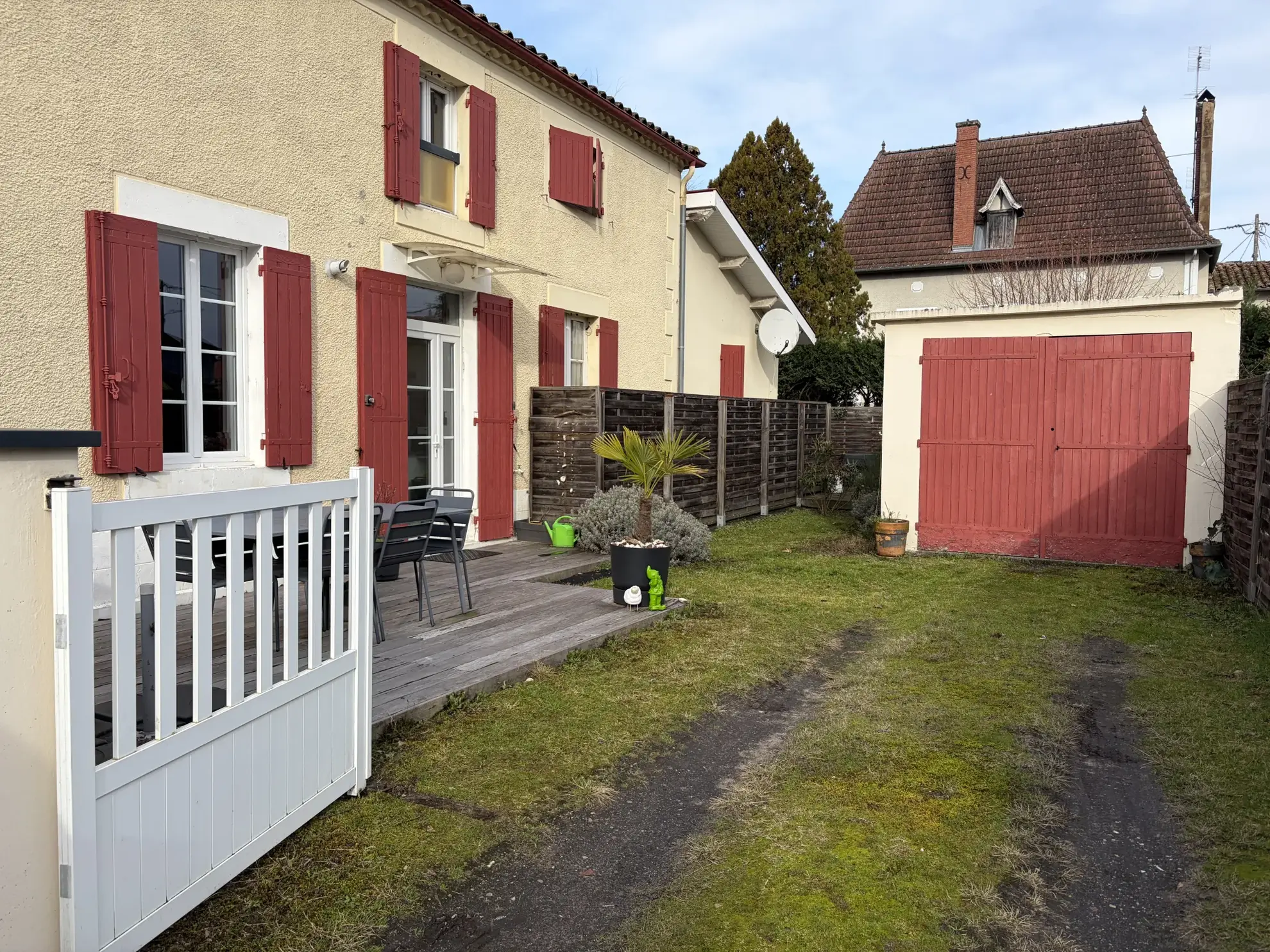 Maison en pierre rénovée de 112 m² à Captieux proche Bazas