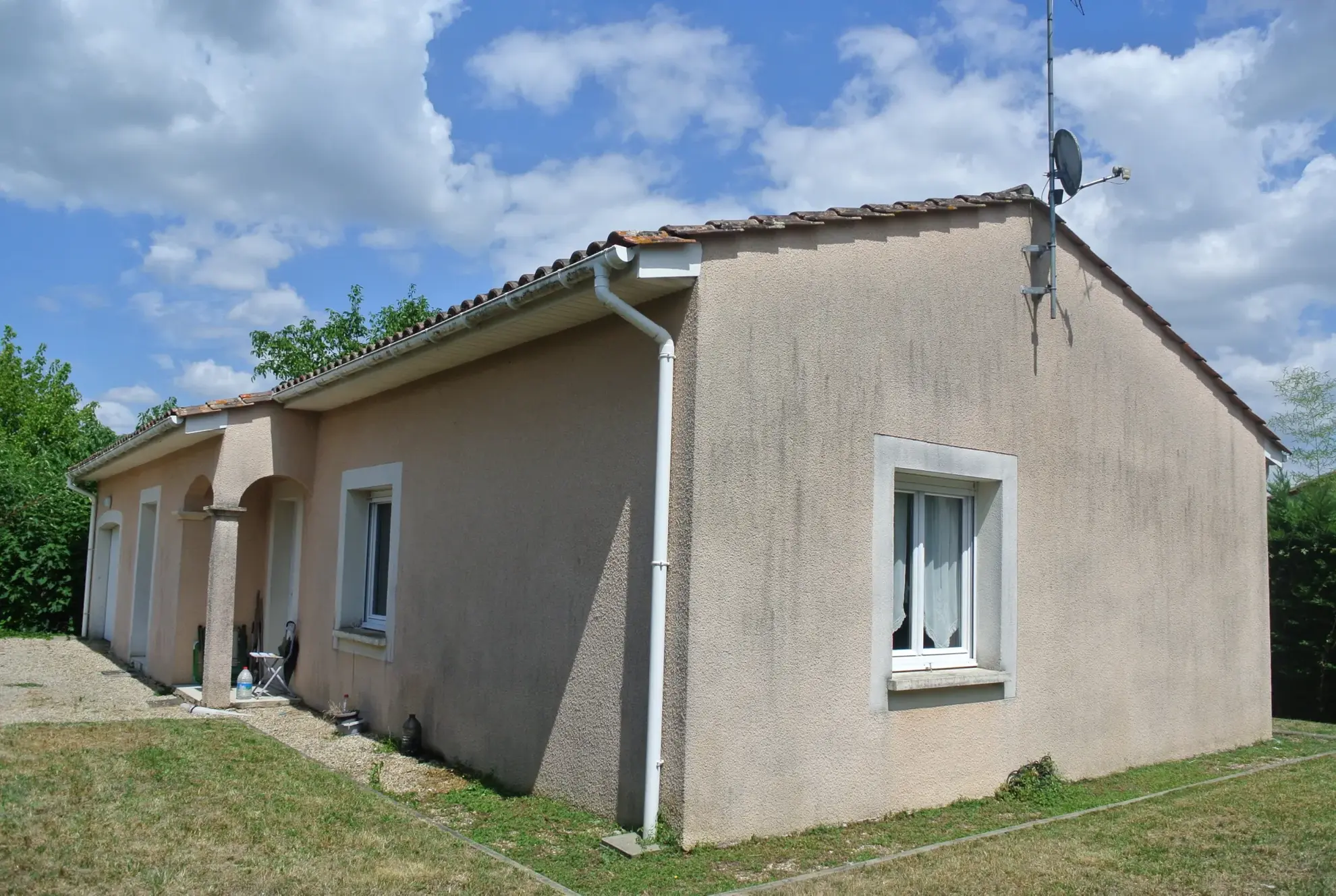 Maison de plain-pied à Marmande avec jardin et garage 