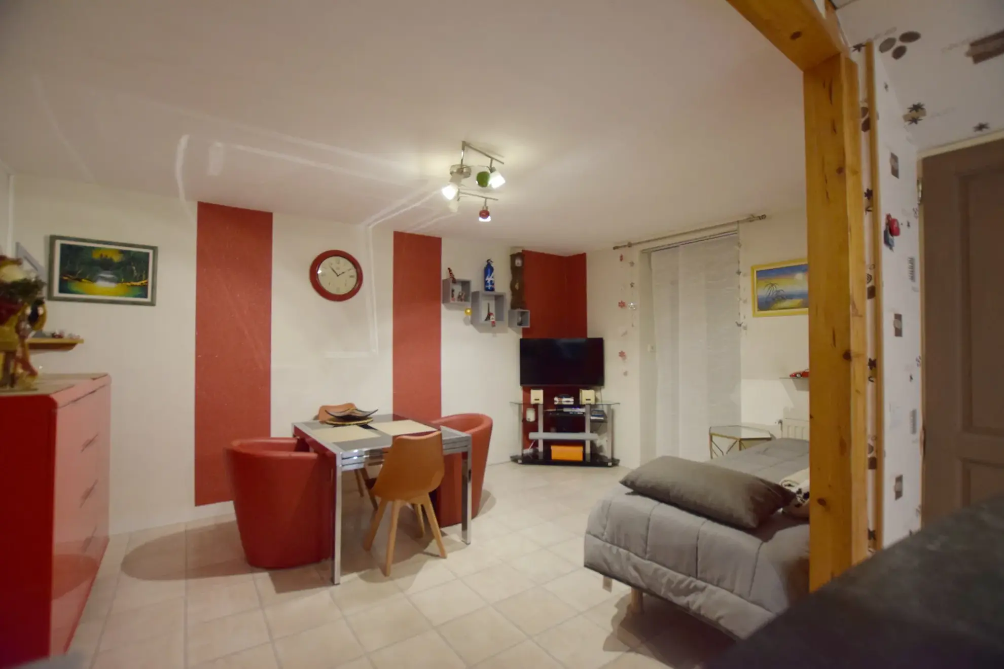 Maison de ville lumineuse avec jardin à Valentigney - 2 chambres, proche AudinCour 