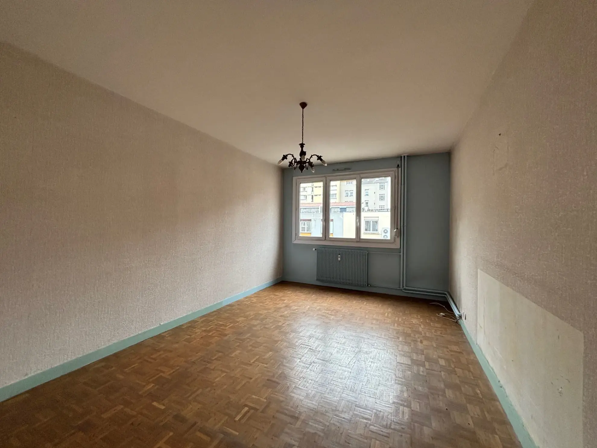 Appartement F3 de 63,39 m² avec garage et cave à Saint-Étienne Hauts de Jacquard 