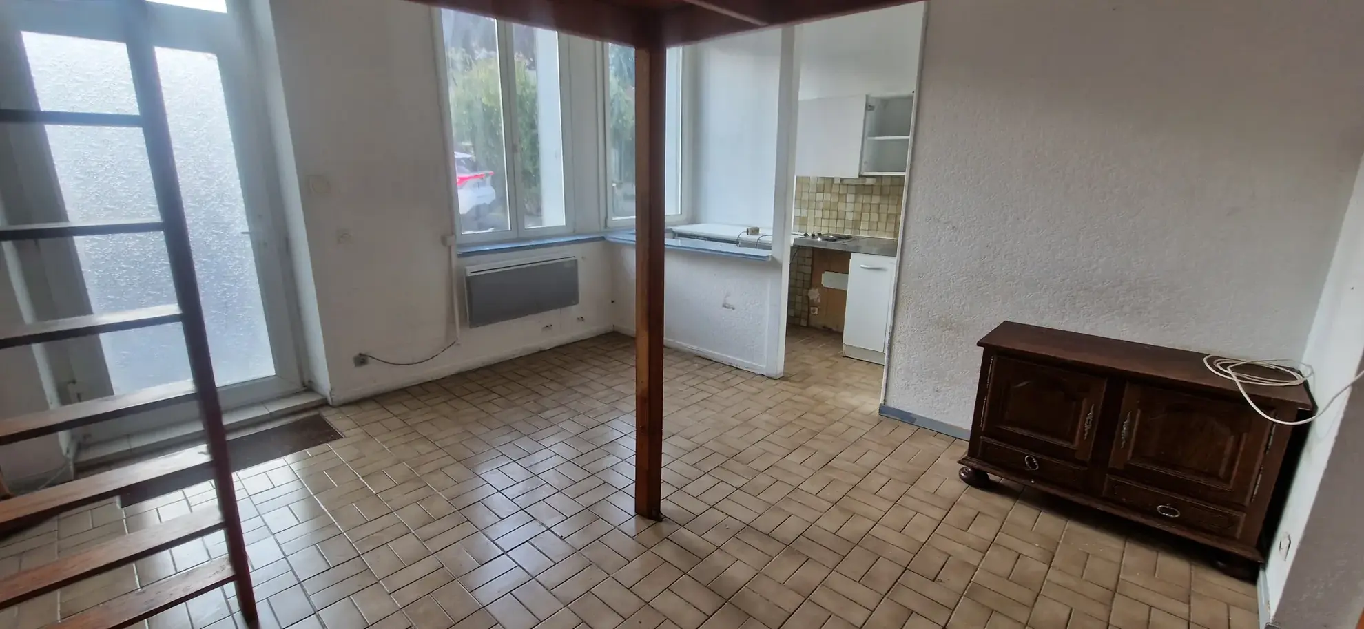 Studio avec mezzanine à vendre à Besançon - Opportunité d'investissement