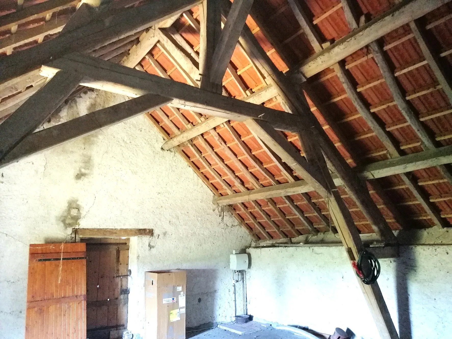 Maison de campagne à vendre avec grand terrain de 20000 m² à Langeron 