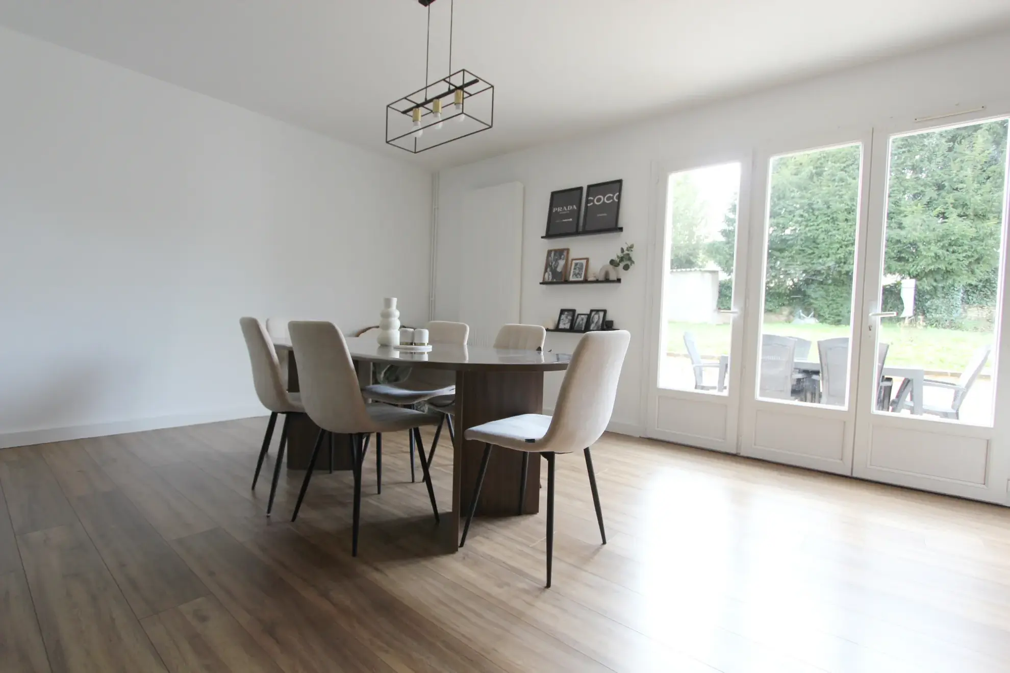 Maison familiale à Niort avec jardin, garage et terrasse - Immobilier en vente 