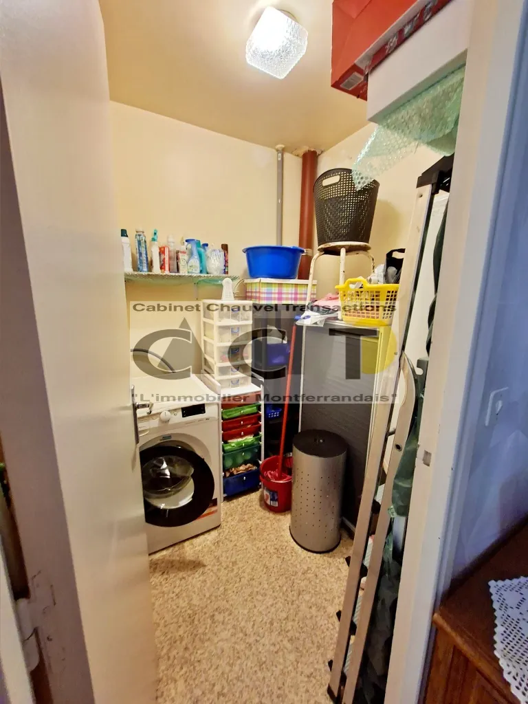 A vendre appartement 3 pièces avec garage et cave à Clermont-Ferrand 