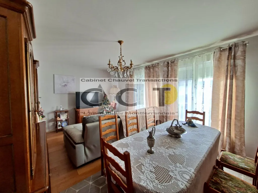 A vendre appartement 3 pièces avec garage et cave à Clermont-Ferrand 