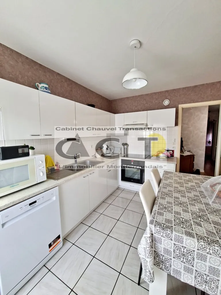 A vendre appartement 3 pièces avec garage et cave à Clermont-Ferrand 