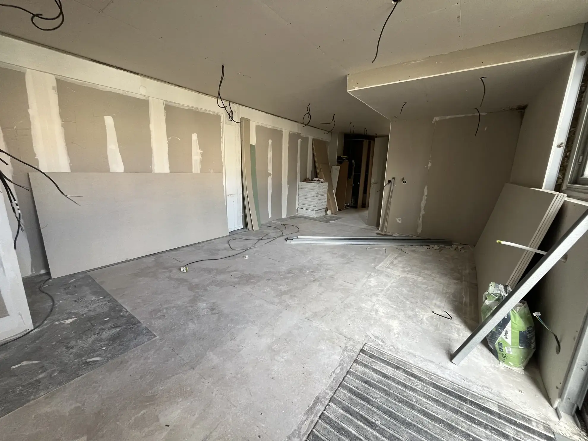 Appartement de 50 m² à Rouen Rive-Gauche avec parking et travaux à prévoir 