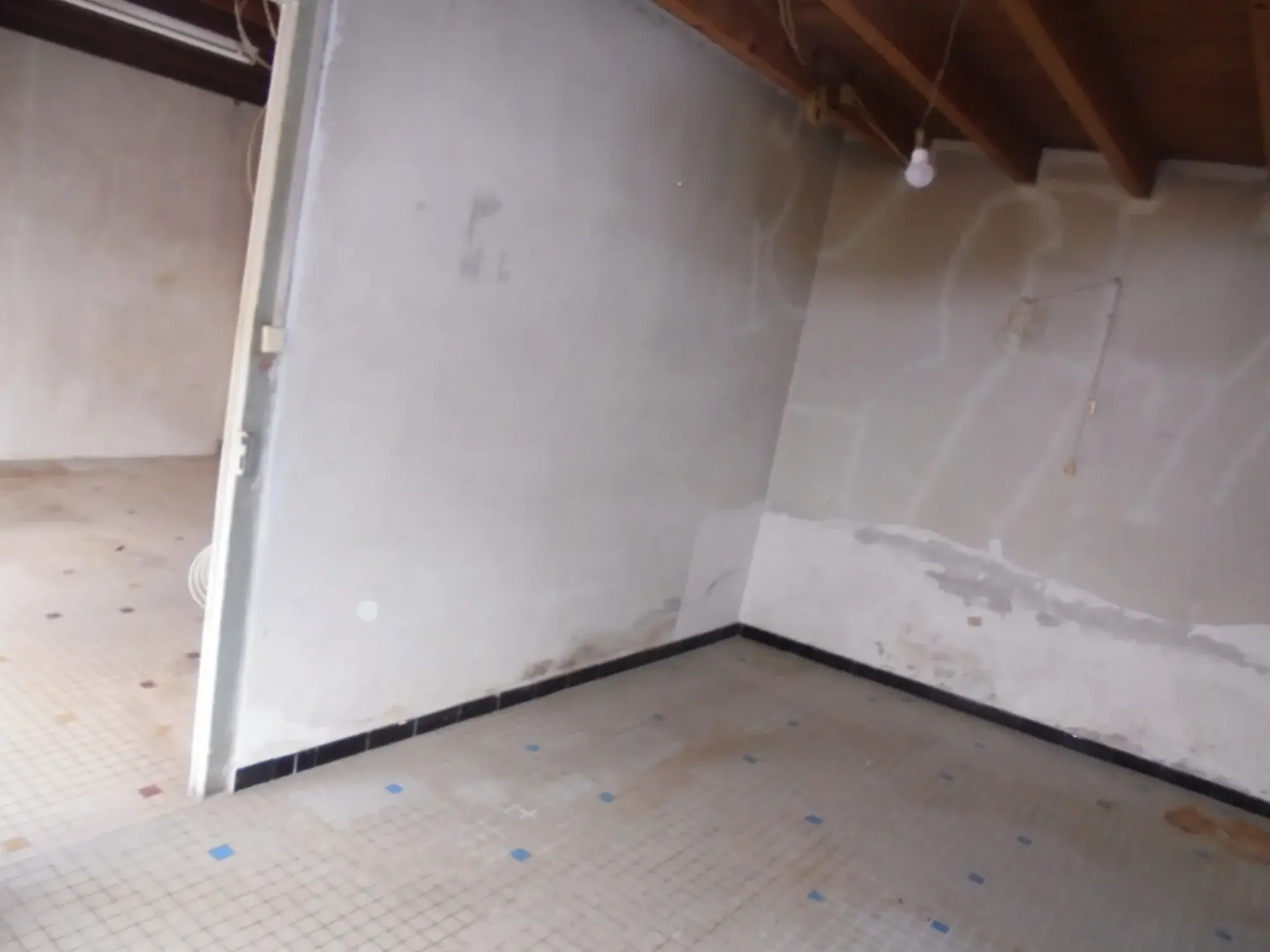 Maison ancienne de 44 m² avec jardin et parking proche de La Réole 