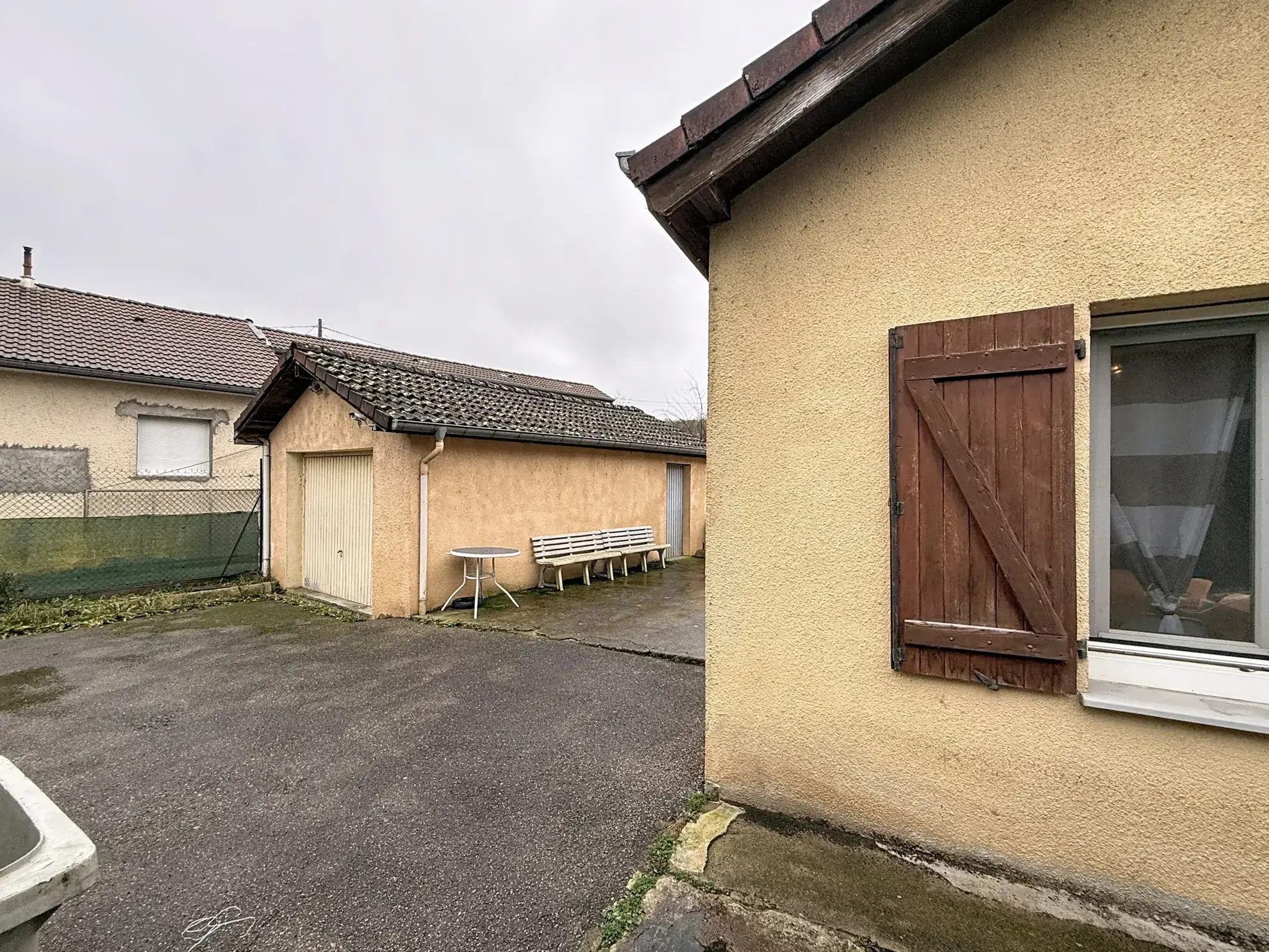 Maison à vendre à Hymont : 80 m² avec garage, terrasse et jardin 