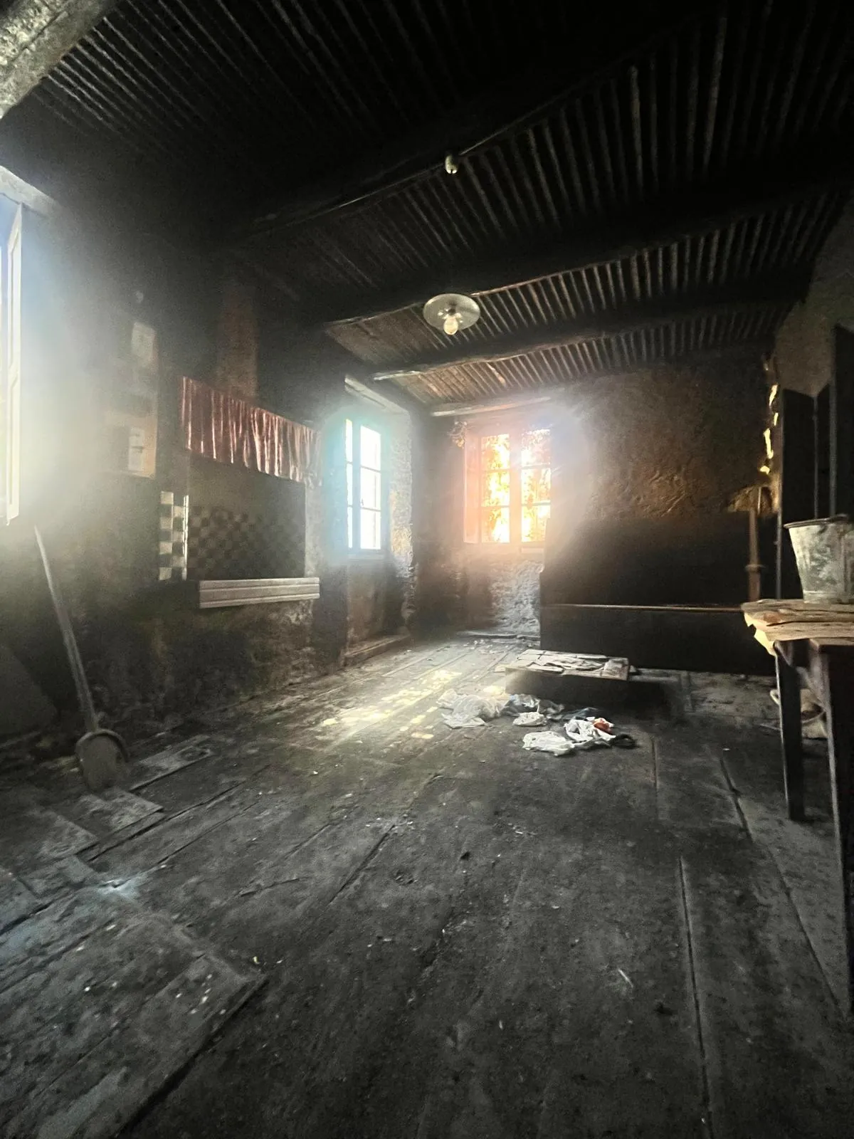 Maison à rénover de 91 m² à Bigorno avec jardin et cave 