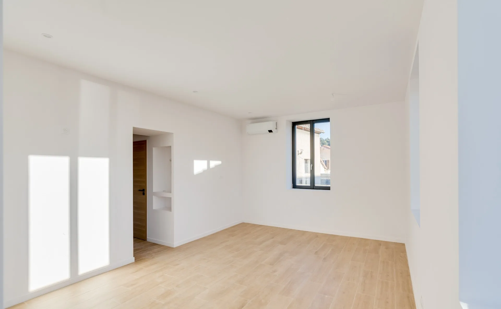 Appartement 2 pièces neuf à Marseille, quartier pavillonnaire proche métro Malpassé 