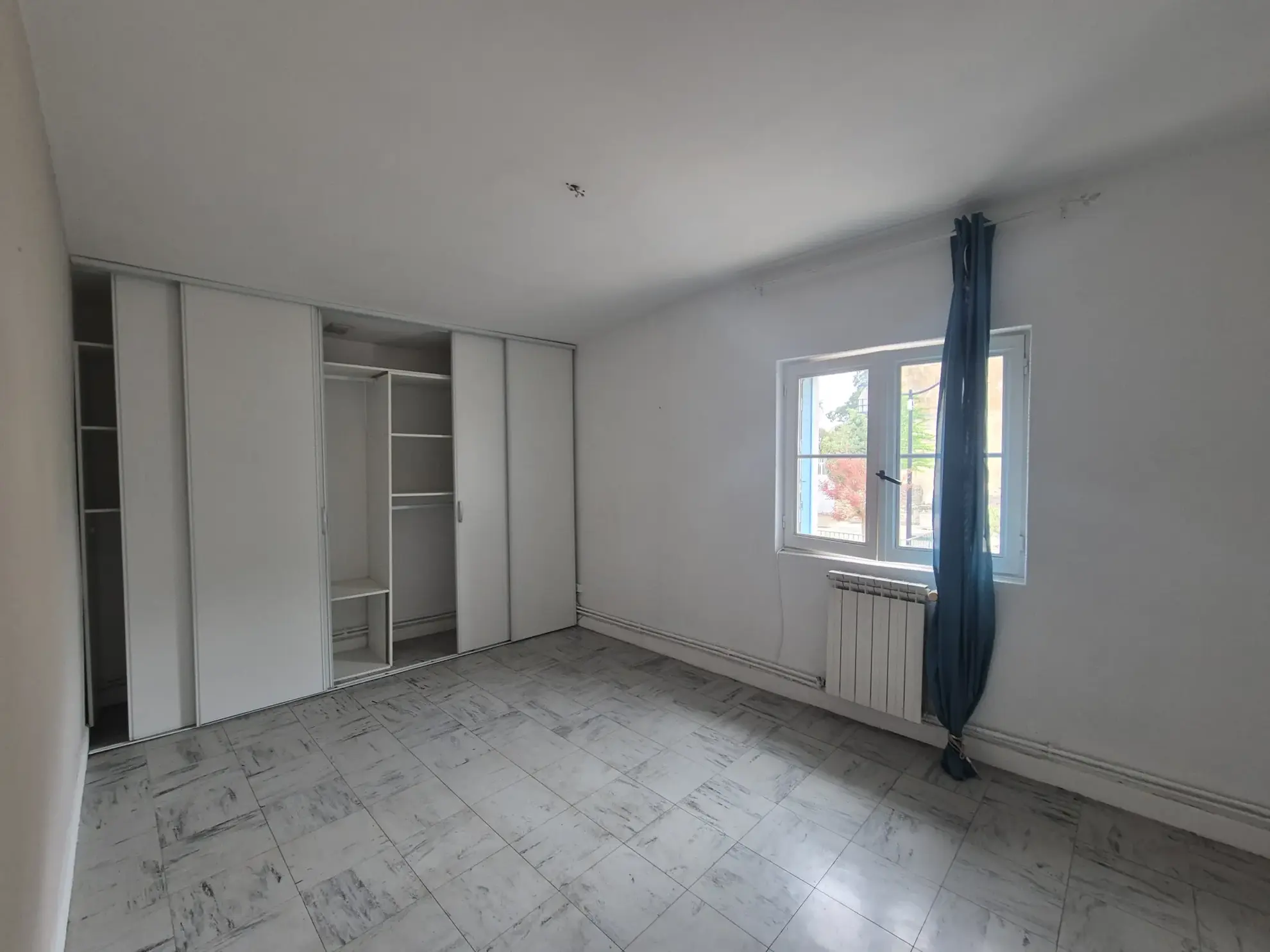 Maison de ville avec deux appartements à Beaumont-lès-Valence 