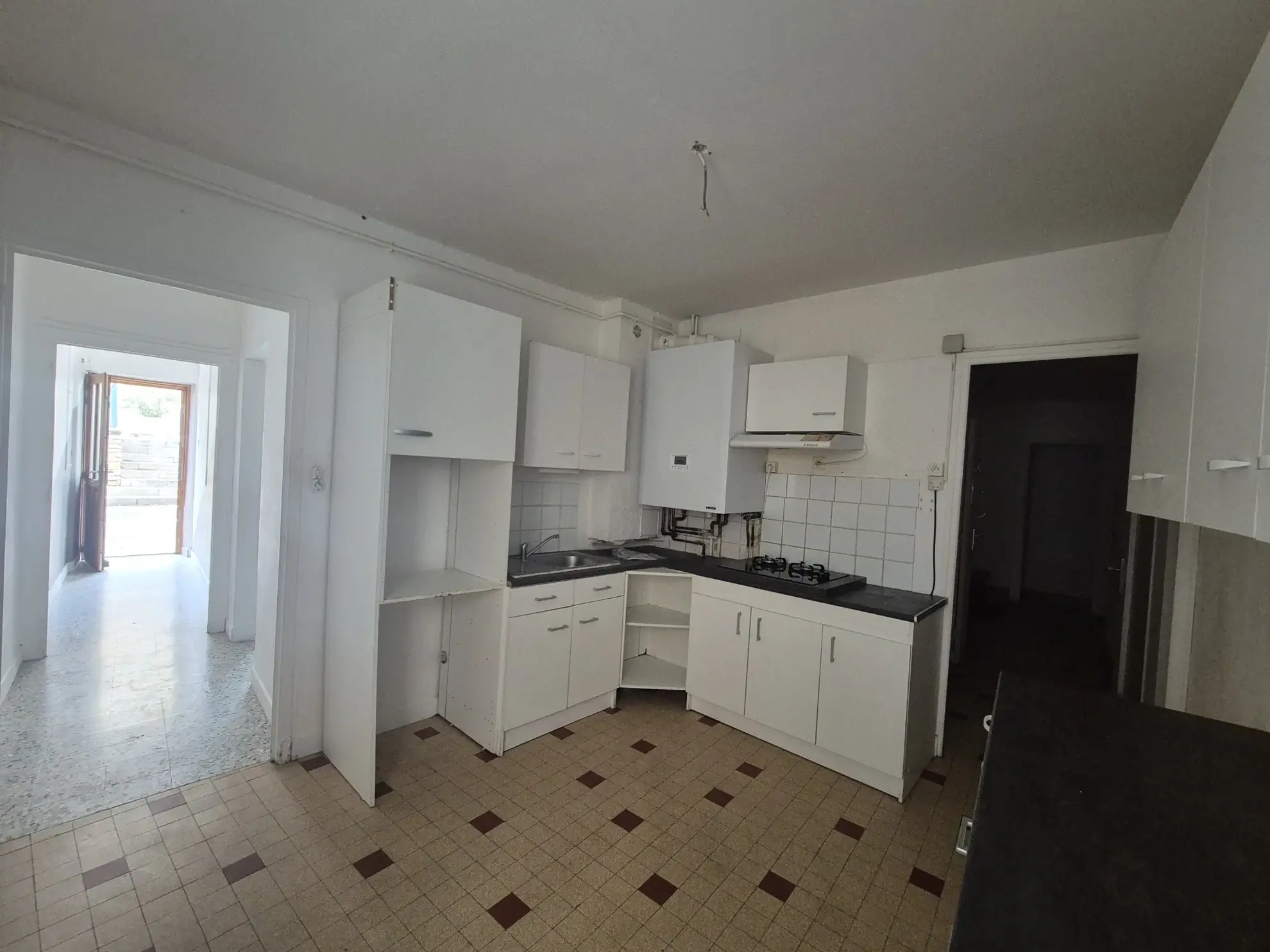 Maison de ville avec deux appartements à Beaumont-lès-Valence 