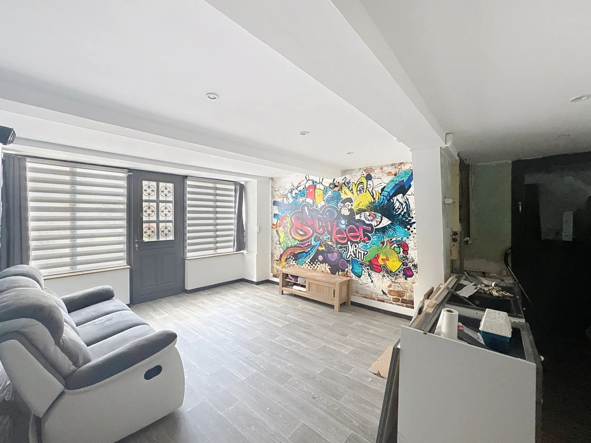 Maison à rénover à Mirecourt avec 2 chambres - Potentiel d'investissement 