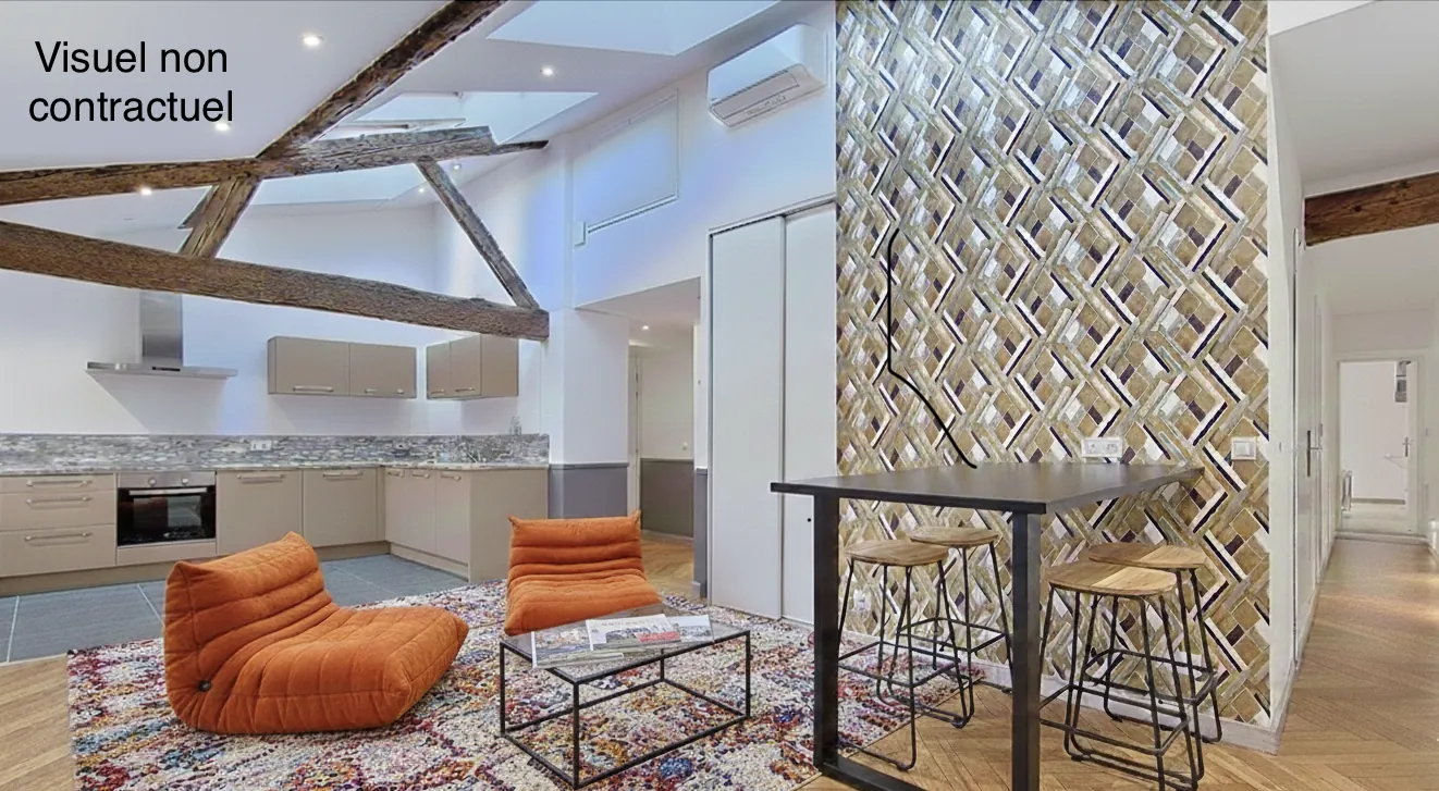 Appartement T4 récemment rénové à Villefranche-sur-Saône - Dernier étage avec cave 