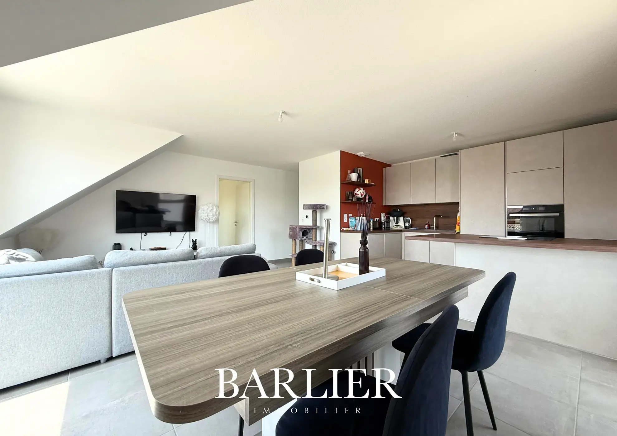 Appartement 3 pièces neuf avec terrasse, parking et garage à Geudertheim 