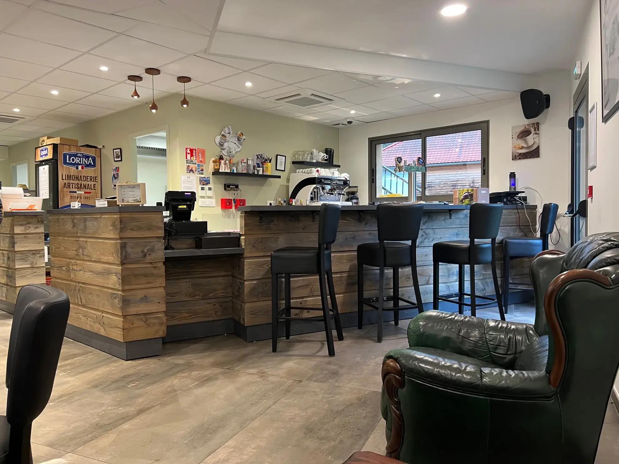 A vendre fonds de commerce bistrot et restauration à Mons-Boubert en Baie de Somme 