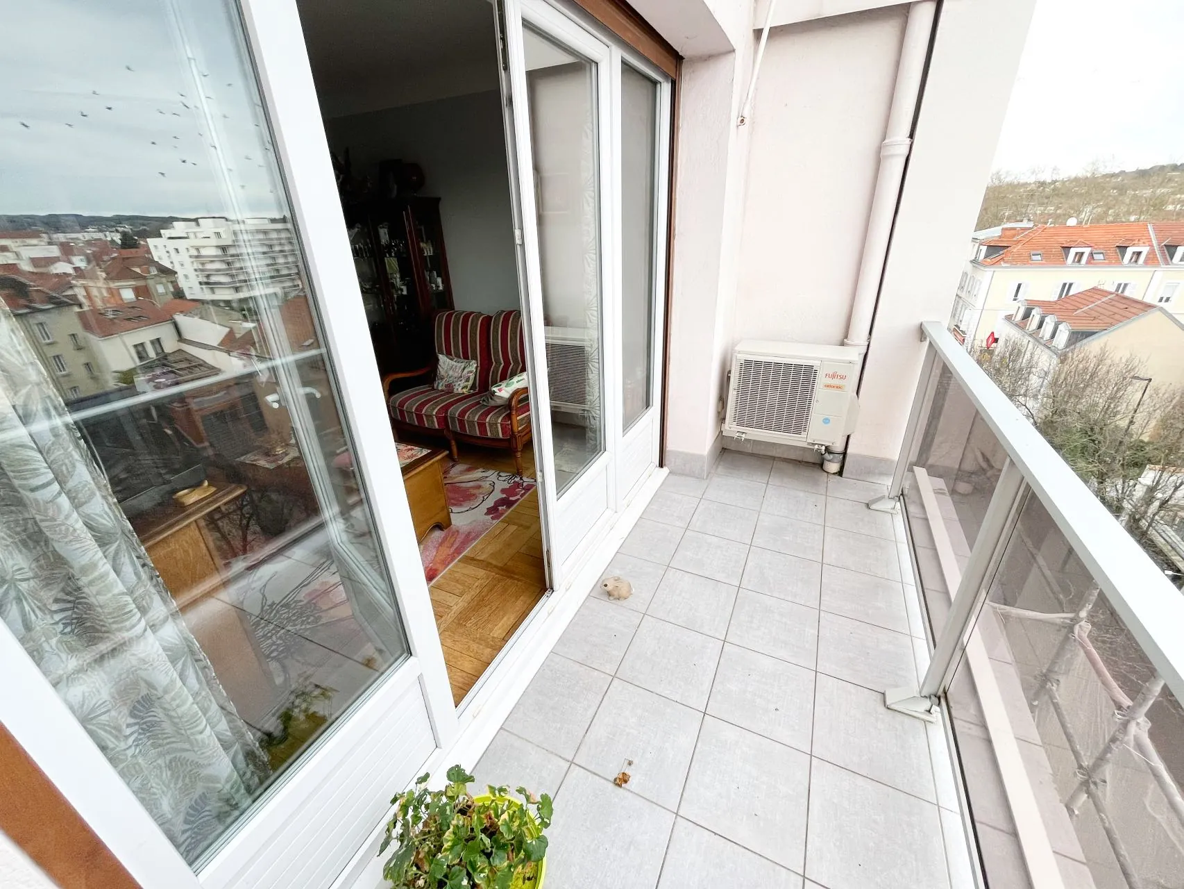 Appartement 3 Pièces à Vichy de 71,49 m² avec balcon, garage et cave