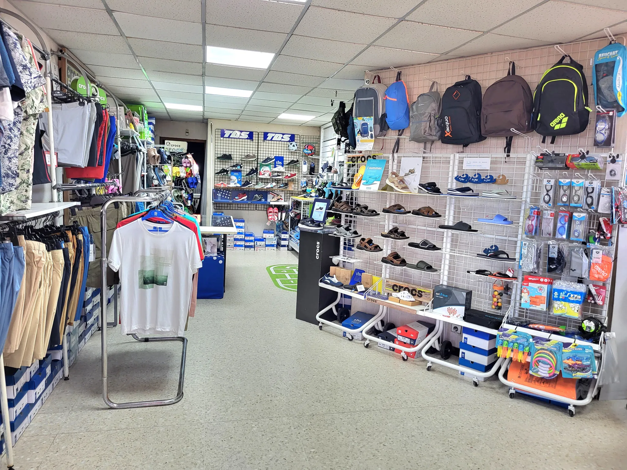 Fonds de commerce en vente à Palavas-les-Flots, face à la mer, emplacement de choix