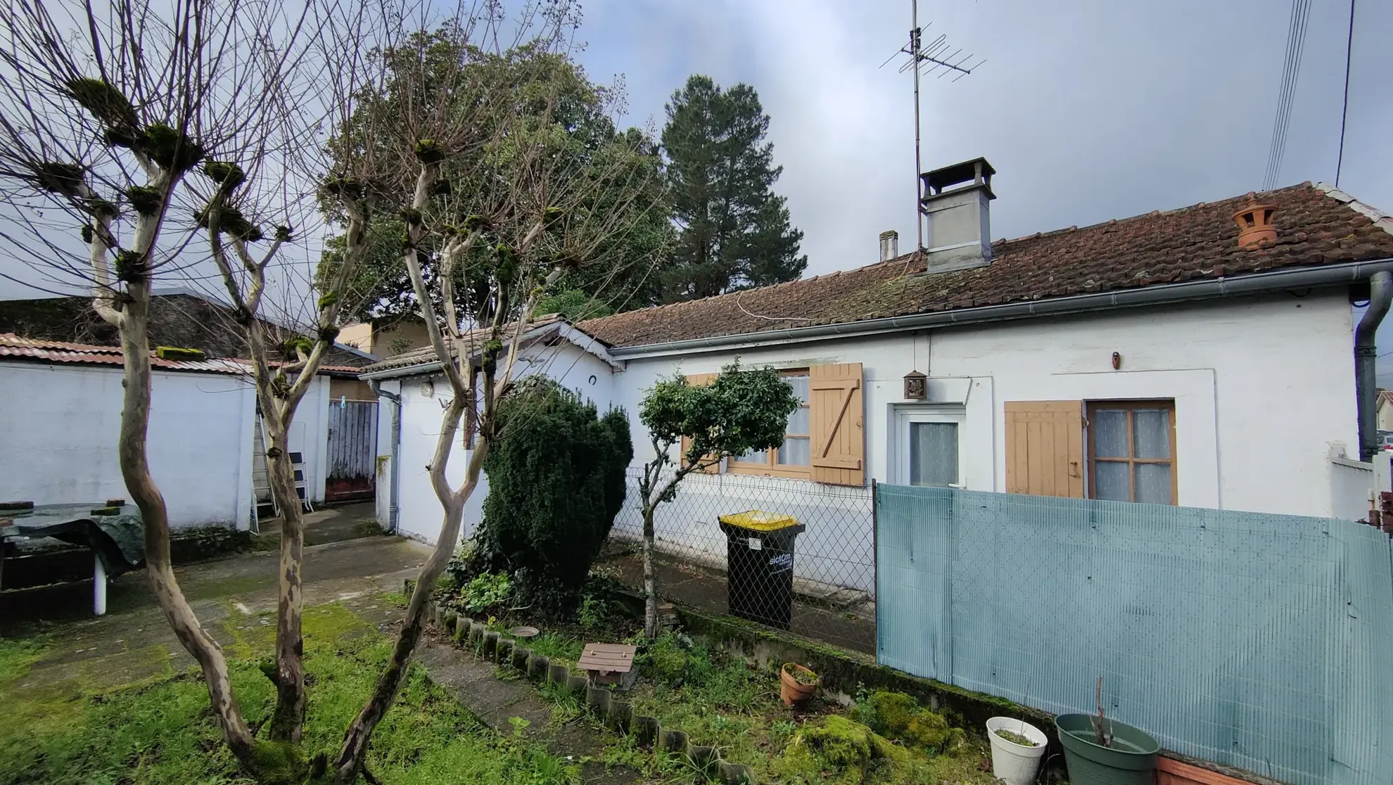 Investissement immobilier à Langon : 2 maisons T3 louées avec jardinet 