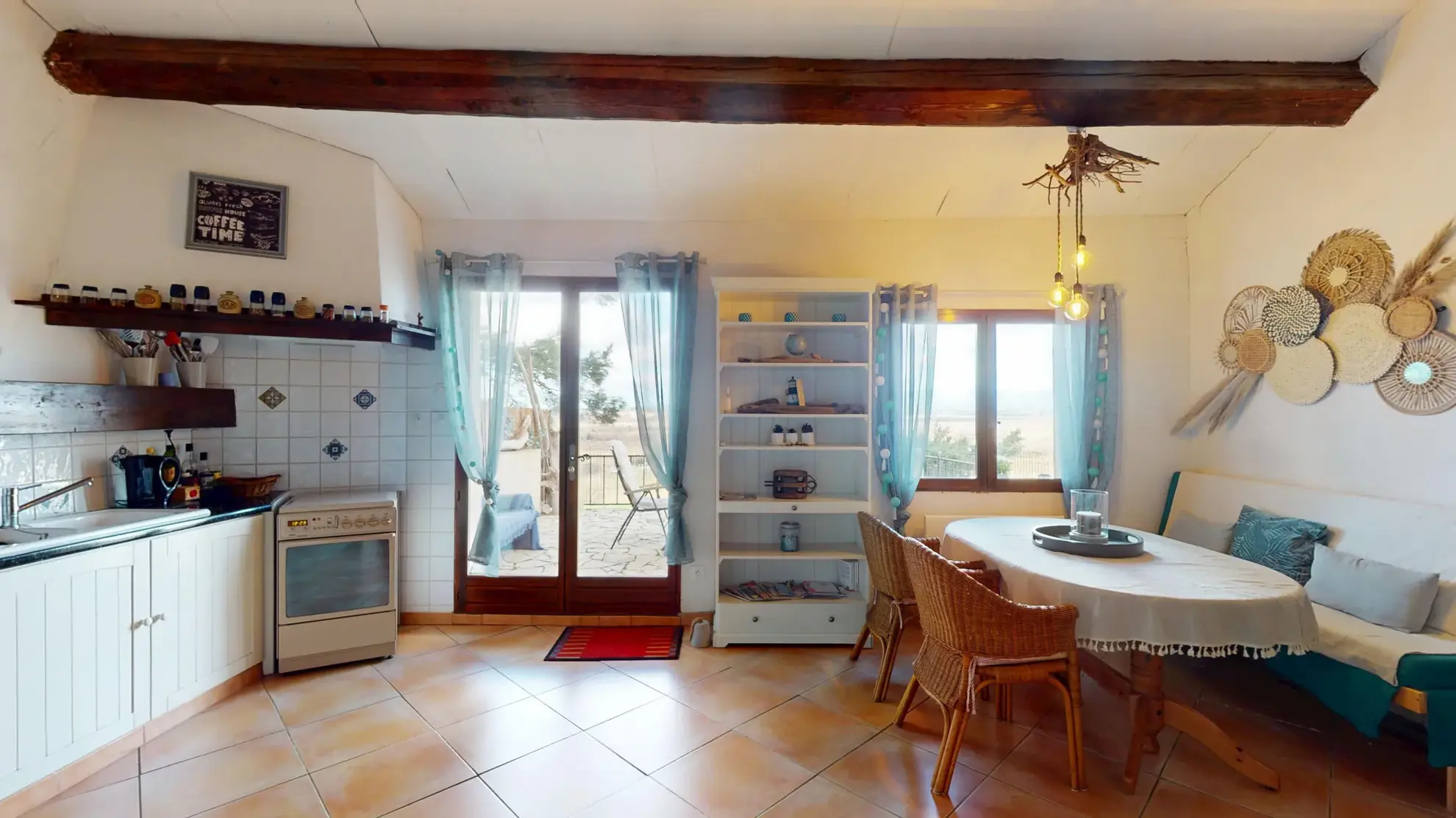 Maison de village en pierres avec vue panoramique à Escales dans les Corbières 