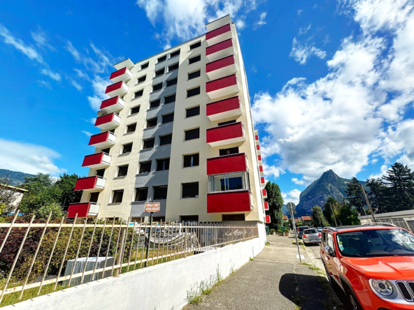 Appartement 5 pièces avec terrasse et vue panoramique à Fontaine