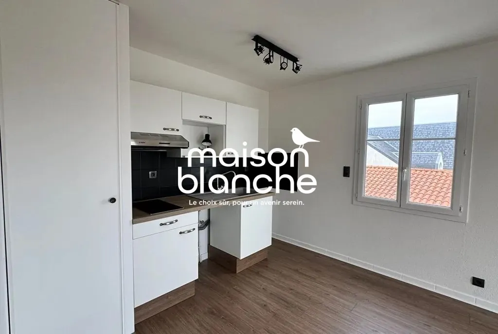 Appartement rénové avec balcon à vendre à Les Sables-d'Olonne - 43 m² 