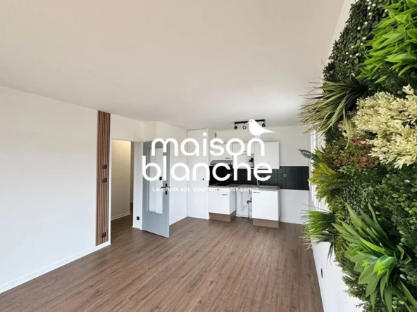 Appartement rénové avec balcon à vendre à Les Sables-d'Olonne - 43 m²