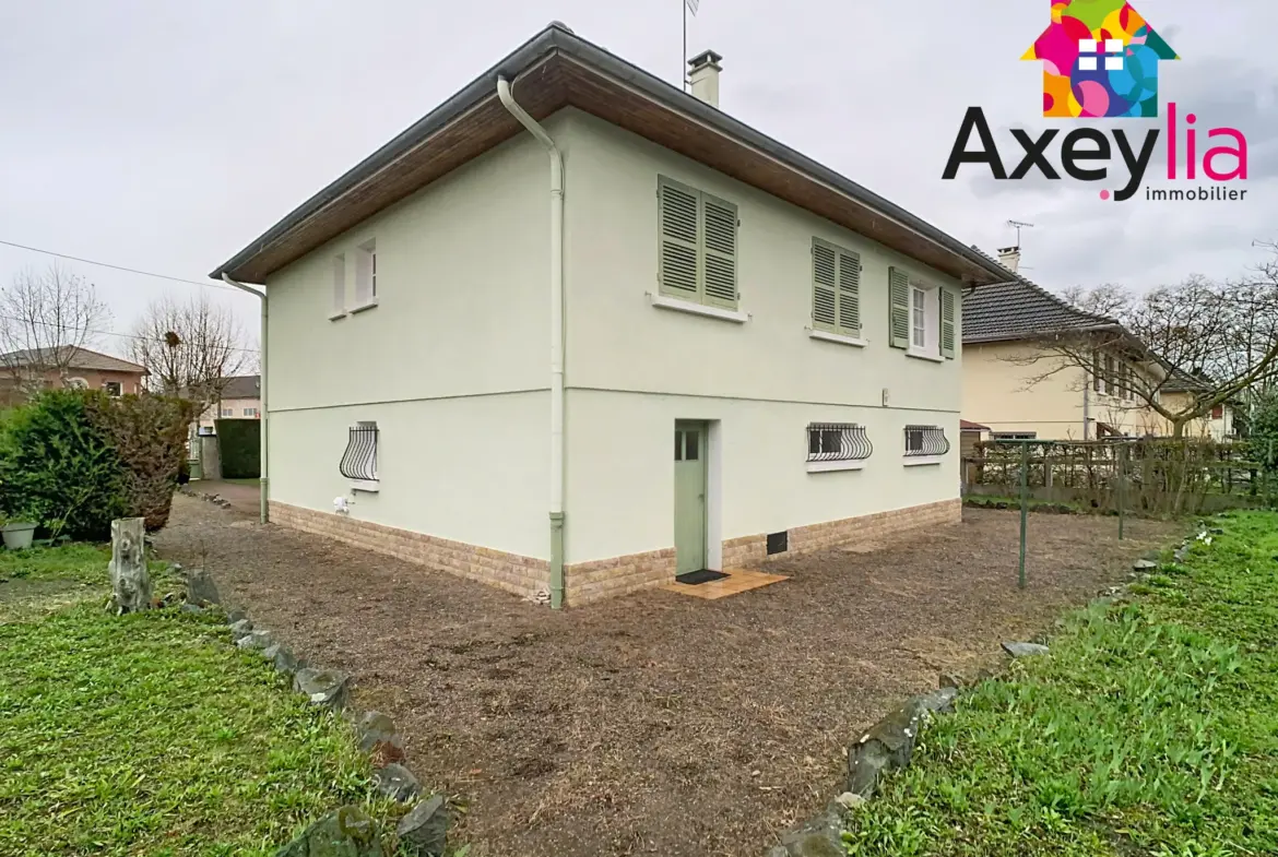 Maison à vendre de 83 m² avec terrain de 749 m² à Roanne Arsenal 