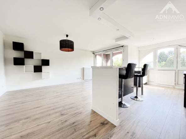 Appartement T2 de 53 m² à Saint-Genis-Pouilly avec balcon et garage
