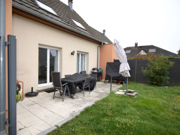 Maison jumelée de 95 m² à Kingersheim avec jardin et garage