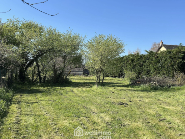 Terrain à bâtir de 734 m² à Mazé-Milon, proche Angers et Saumur