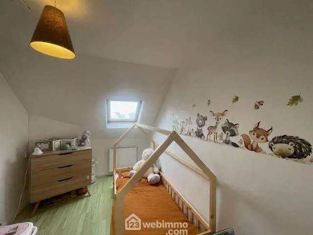 Maison de ville avec vue canal à Noyon – Investissement ou résidence principale 