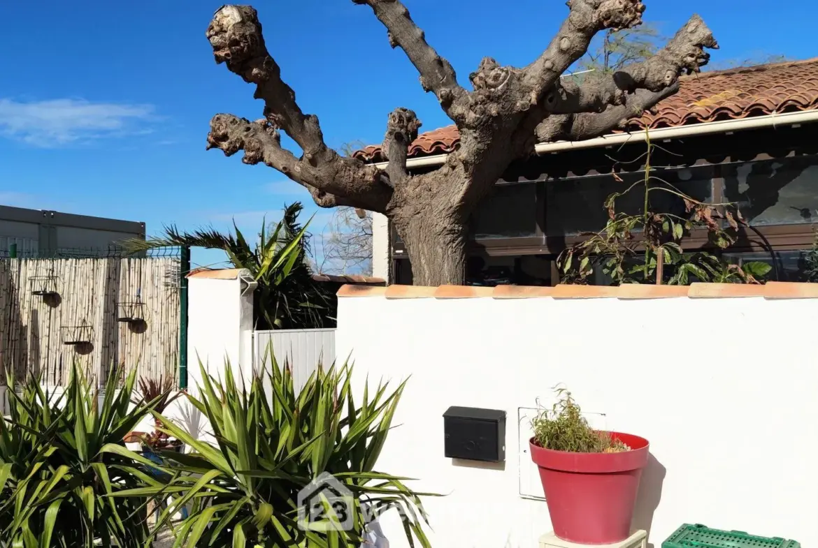 Maison de ville à rénover de 95m² à Saintes-Maries-de-la-Mer 