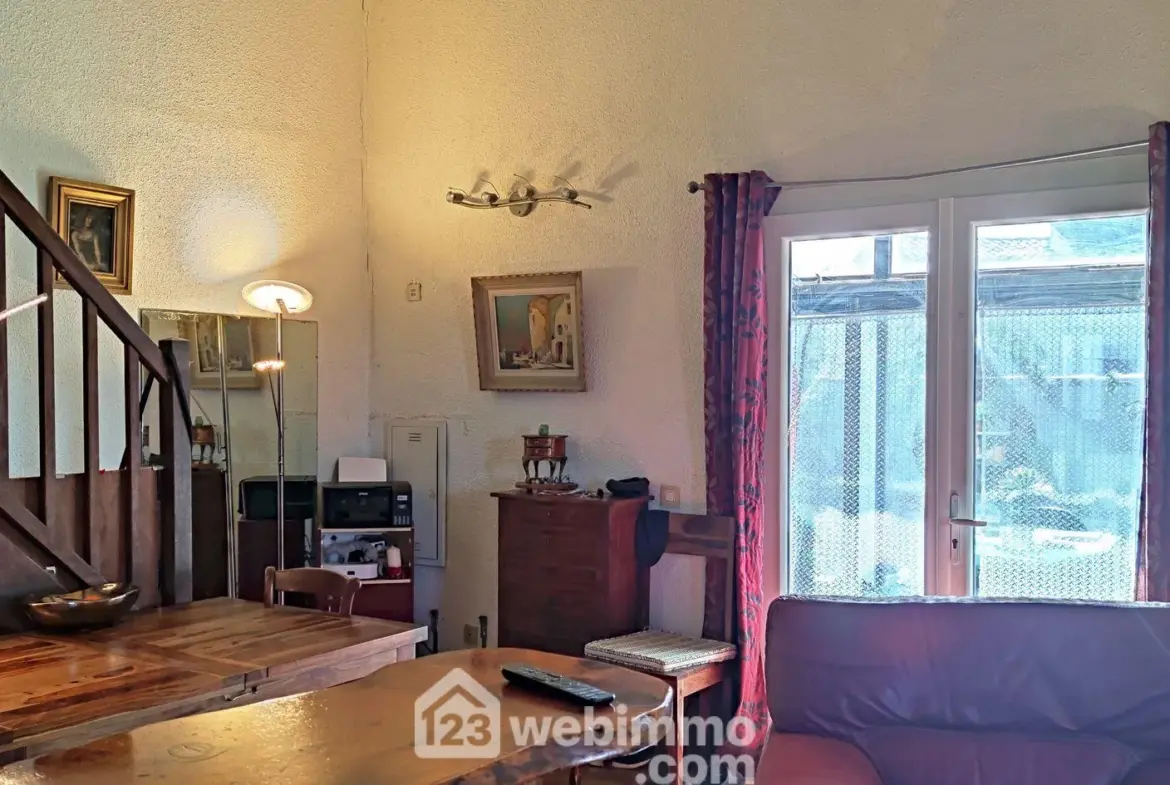 Maison de ville à rénover de 95m² à Saintes-Maries-de-la-Mer 
